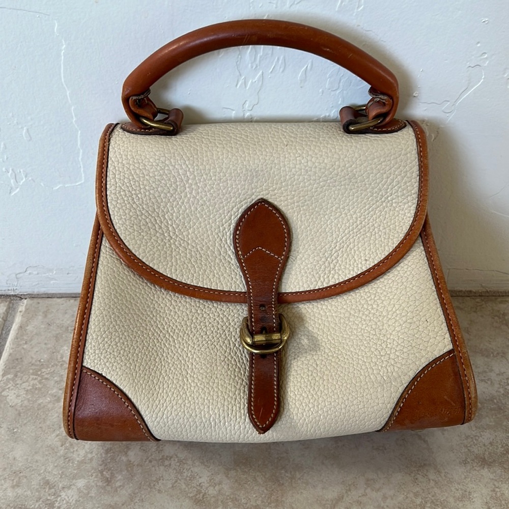 Dooney & Bourke white leather handbag